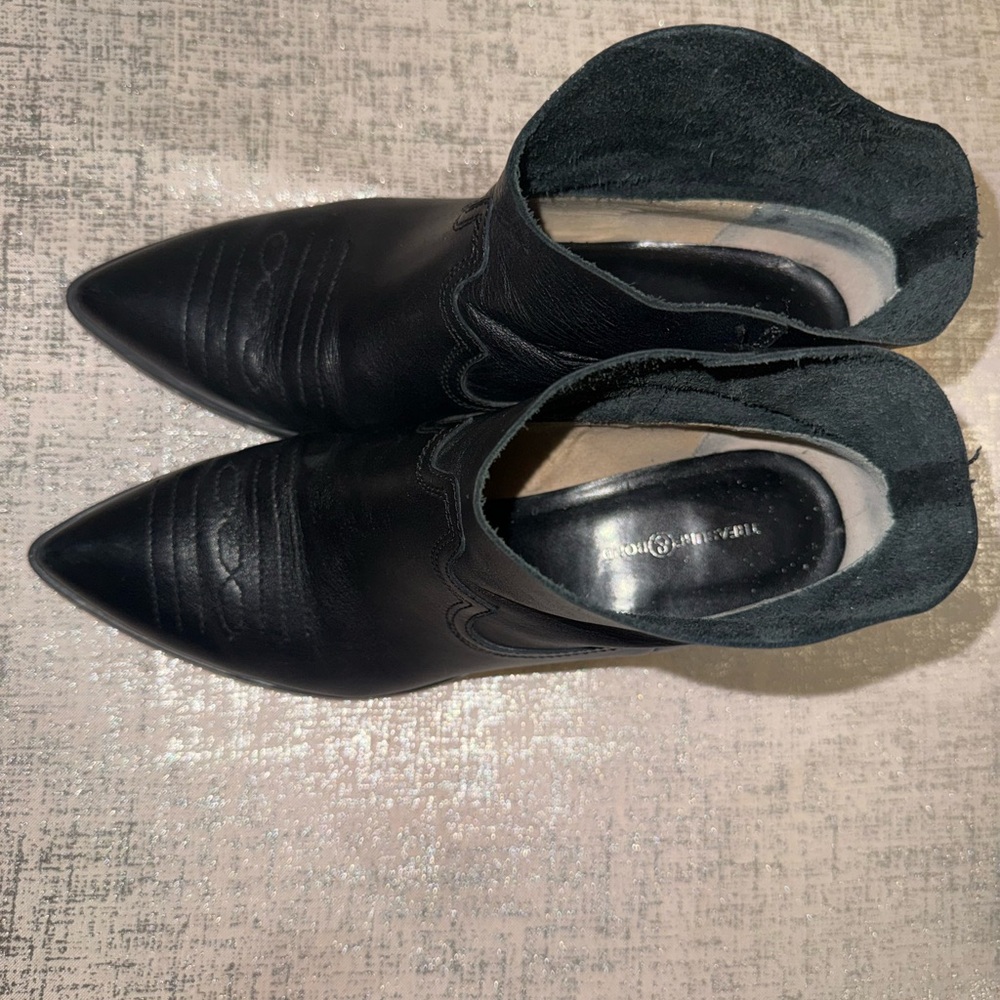 Treasure & Bond Black Pointed-Toe Western Ankle Boots - Picture 8 of 16